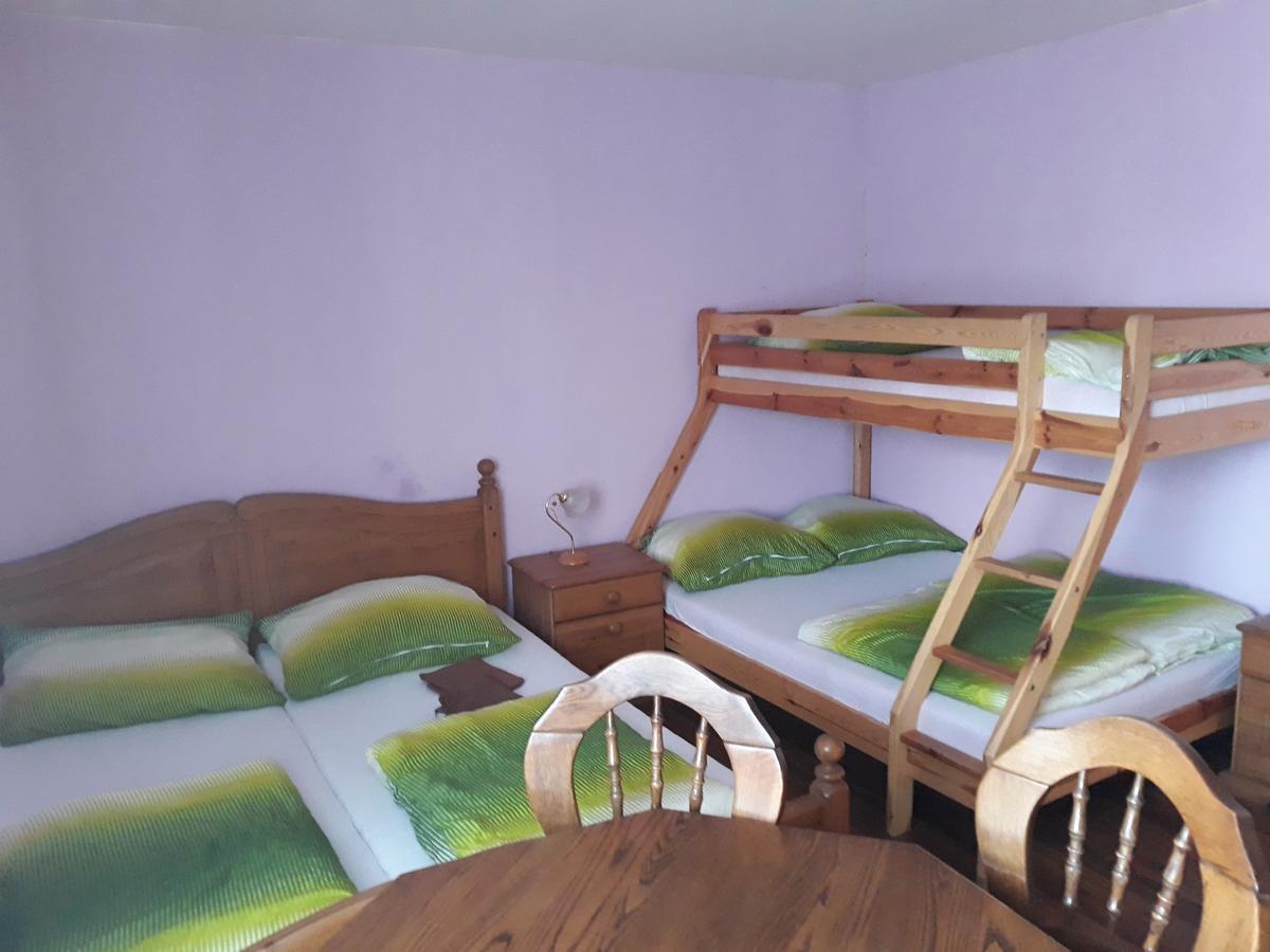 Ubytovani U Kubu Jablonec nad Nisou Ngoại thất bức ảnh